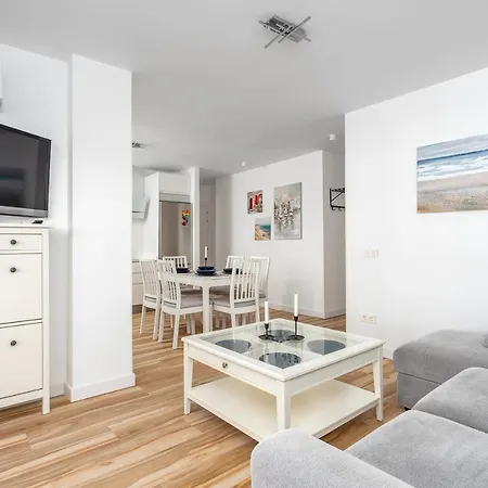 Front Line Beach In Ref 14 Apartment